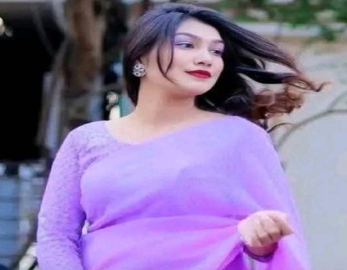 chatrolig netri kakon মহসিন কলেজ, ছাত্রলীগ, নেত্রী, পুলিশ,শিক্ষার্থী
