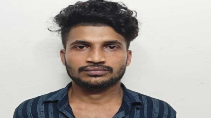 lohagara yaba arrest লোহাগাড়া,ইয়াবা,,পিকআপ, জব্দ