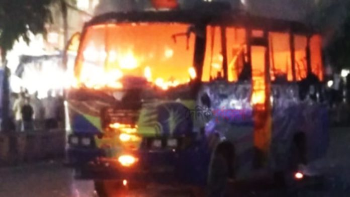Bus fire নিউমার্কেট
