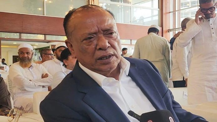 নির্বাচন