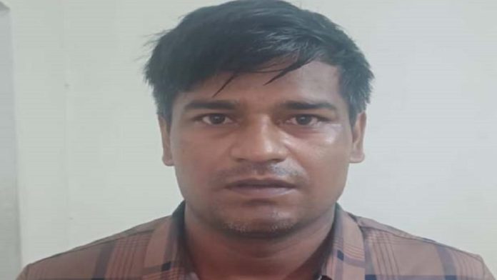 পুলিশ