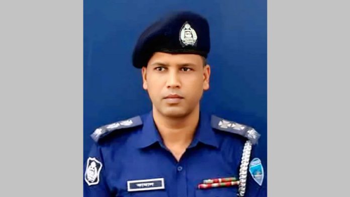 police পাচার
