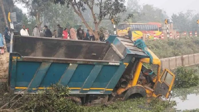 accident ভ্যান