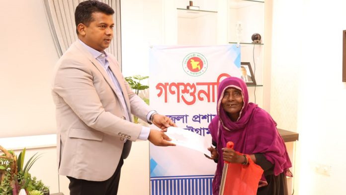 মানবিক