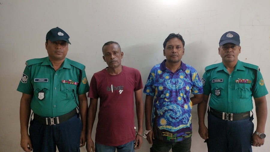সাংবাদিক